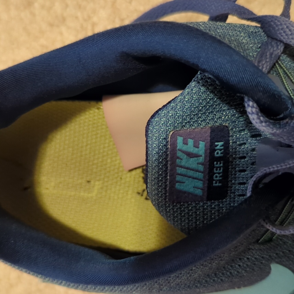 Nike Free RN women's sneakers size 8 laundered same day shipping - Picture 6 of 9